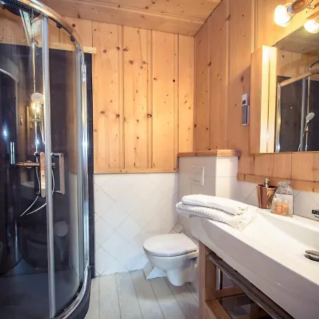 Chalet Chamonix-mont-blanc, 5 Pieces, 8 Personnes - Fr-1-343-234 샬레